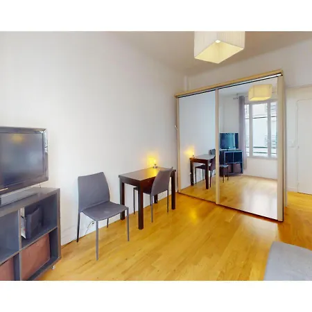 Welcoming Studio Near Champ De Mars * 파리